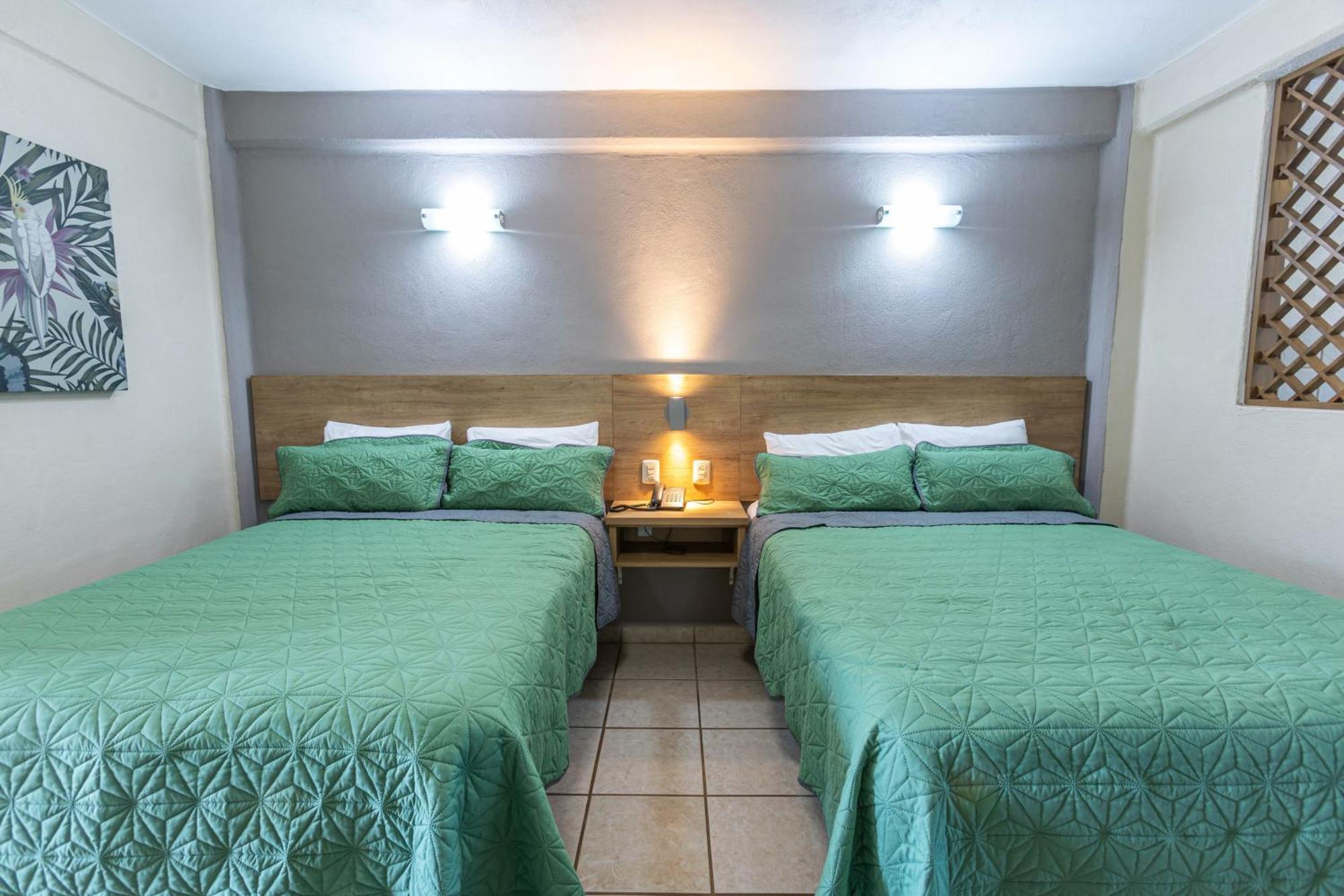 Torreblanca Beach Hotel And Suites Guayabitos - Desayuno Y Comida Incluido Ринкон де Гуаябитос Екстериор снимка