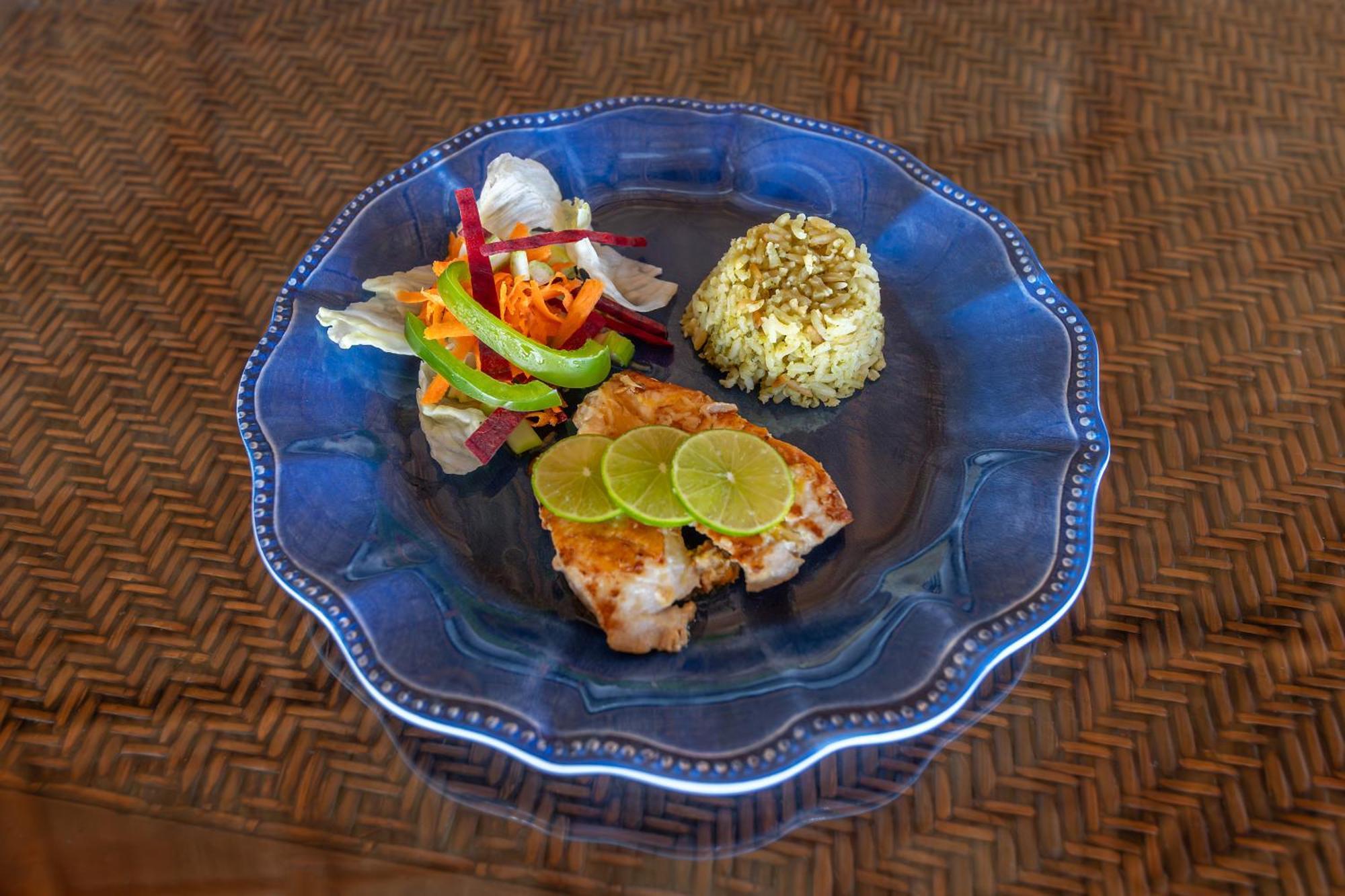 Torreblanca Beach Hotel And Suites Guayabitos - Desayuno Y Comida Incluido Ринкон де Гуаябитос Екстериор снимка