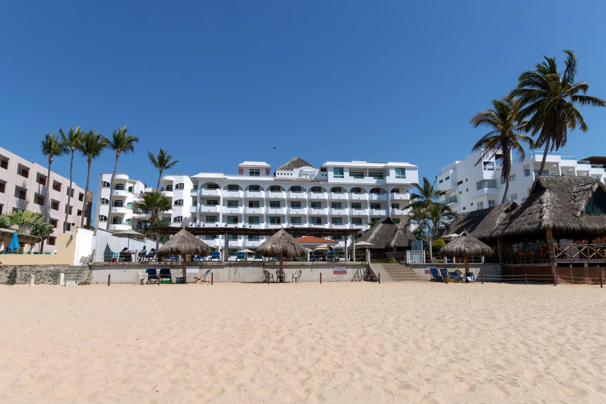 Torreblanca Beach Hotel And Suites Guayabitos - Desayuno Y Comida Incluido Ринкон де Гуаябитос Екстериор снимка
